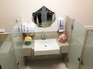 Banheiro tem um charme especial (Foto: Divulgação)