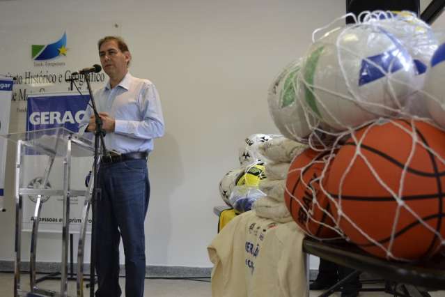 Prefeito lan&ccedil;a projeto esportivo em Campo Grande
