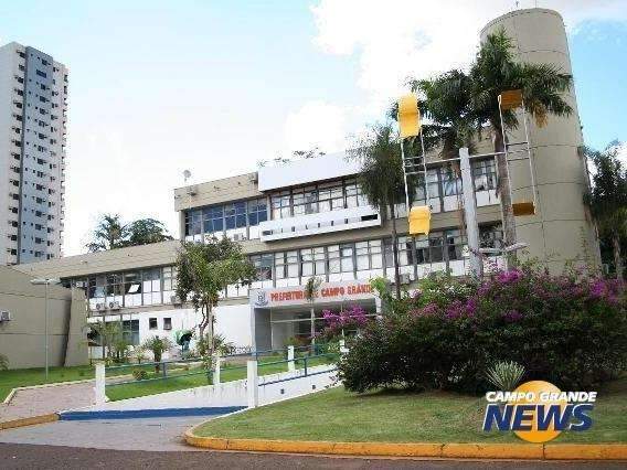 Prefeitura veta nova lei e colocar&aacute; sem&aacute;foros em alerta de madrugada