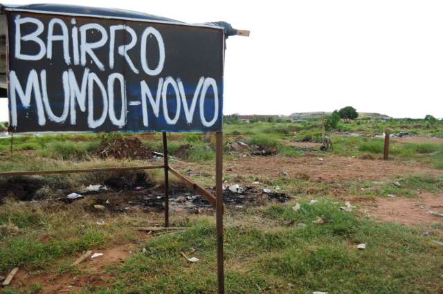 Bernal critica invas&otilde;es e diz que retomar&aacute; &aacute;reas p&uacute;blicas ao assumir 