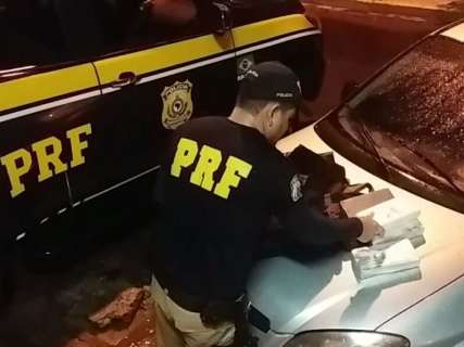 Tio e sobrinho s&atilde;o presos levando 12 quilos de coca&iacute;na para a Capital
