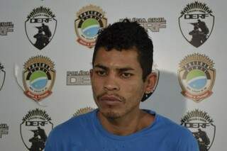 Usuário de drogas, Wellington Ribeiro de Souza, trocava os itens roubados por entorpecentes. (Foto: Pedro Peralta)