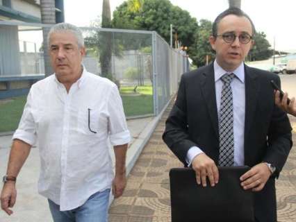 Amorim, Giroto e mais 2 completam 1 semana presos à espera de acórdão