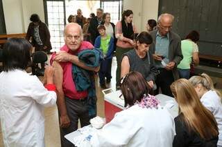 Estoque enviado a Dourados foi insuficiente e campanha de vacinação está suspensa (Foto: A. Frota/Divulgação)