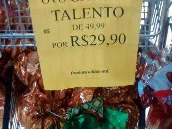Supermercados liquidam e ovos de P&aacute;scoa ficam at&eacute; 40% mais baratos