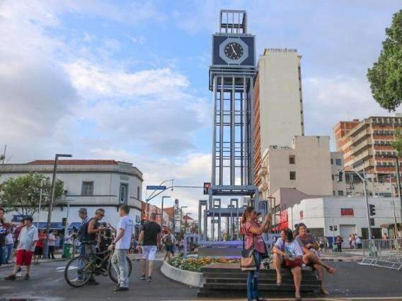 Por R$ 200 mil, prefeitura contrata Sebrae para &quot;socorrer&quot; lojistas da 14