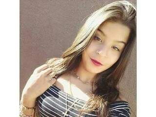 Aline Lopes Moraes, 13 anos está desaparecida há seis dias (Foto: Divulgação)