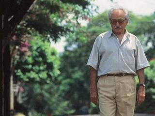 Manoel de Barros se despediu da vida aos 97 anos, prestes a completar 98. (Foto: Reprodução/Internet)