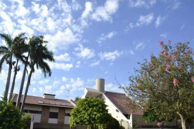Temperatura deve atingir os 32&ordm;C neste s&aacute;bado na Capital