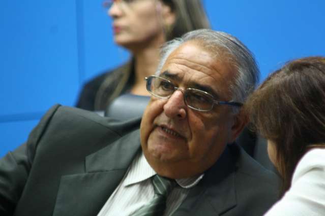 Projeto que pro&iacute;be embarca&ccedil;&otilde;es gera pol&ecirc;mica e fica para pr&oacute;xima semana