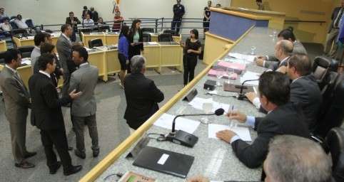C&acirc;mara volta a discutir uso de armas por guardas municipais na ter&ccedil;a