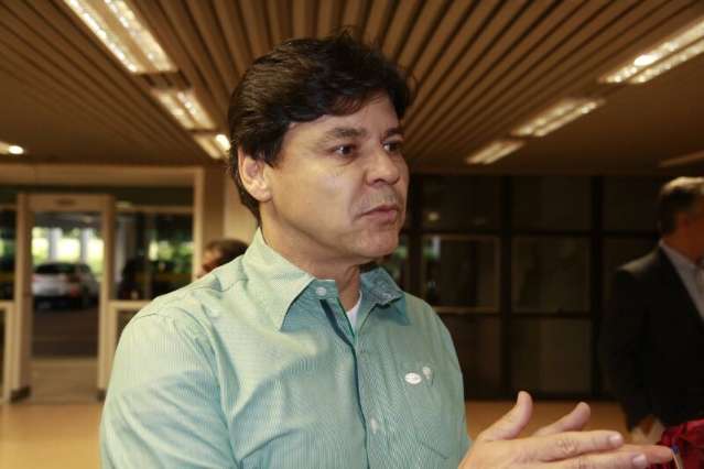 PT j&aacute; come&ccedil;a discutir plano de governo de Delc&iacute;dio do Amaral 