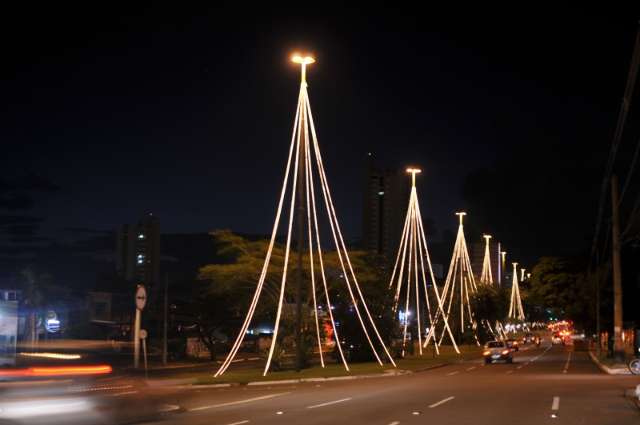 Prefeitura pagou R$ 478 mil a quatro empresas pela decora&ccedil;&atilde;o de Natal