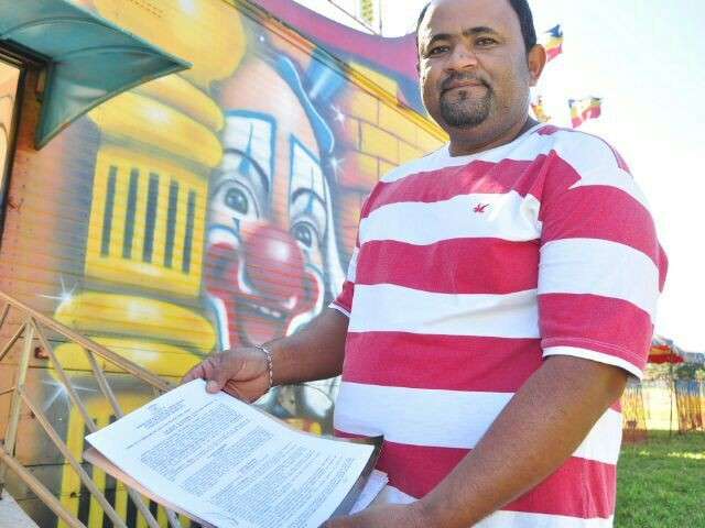 Trapalhada: prefeitura autoriza e depois tenta fechar circo em parque