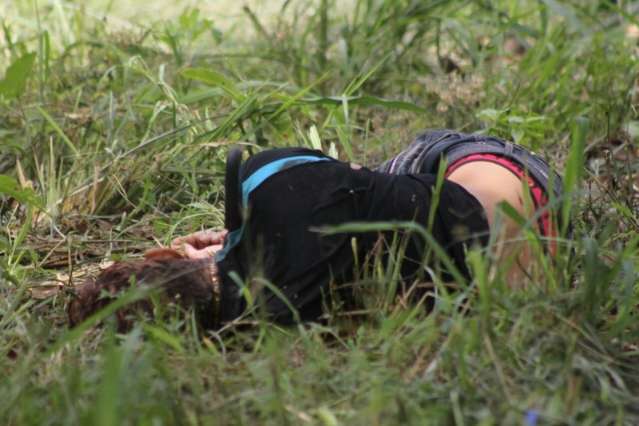 Jovem &eacute; morto com faca no pesco&ccedil;o em campo de entidade evang&eacute;lica