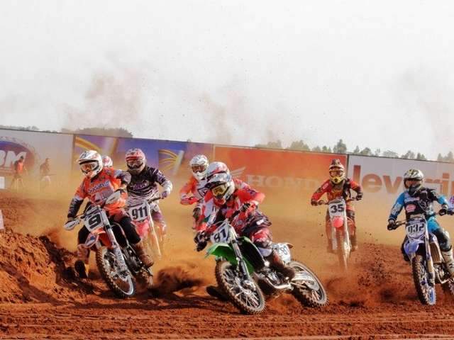 Davis, Pablo e Diogo levam a melhor na abertura do Brasileiro de Motocross