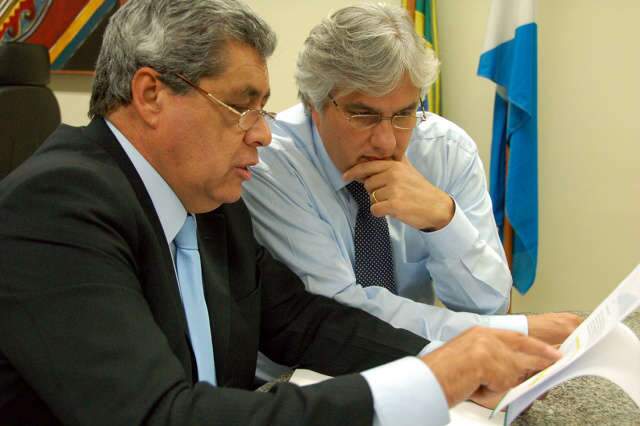  Em Corumb&aacute;, Puccinelli promete apoiar candidato &ldquo;ungido&rdquo; por Delc&iacute;dio