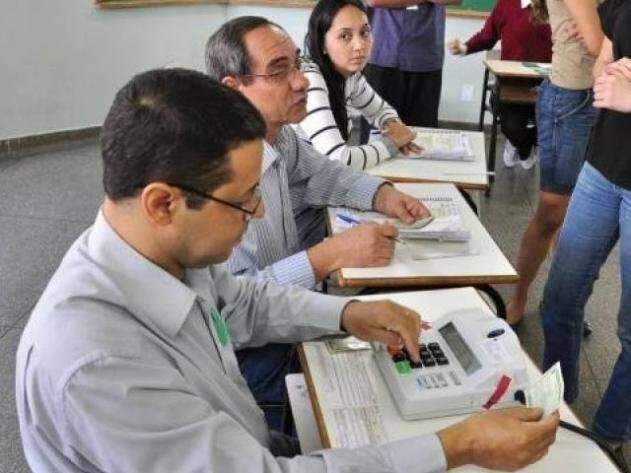 Abertas inscri&ccedil;&otilde;es para mes&aacute;rio volunt&aacute;rio; cargo beneficia concurseiros