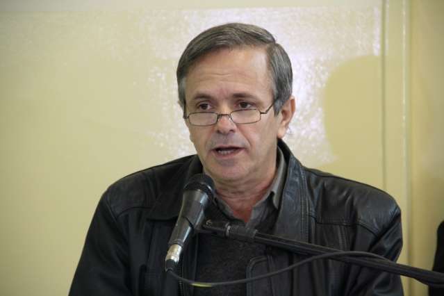 Mudan&ccedil;as em conv&ecirc;nio querem levar 6 cirurgias por dia para rede particular