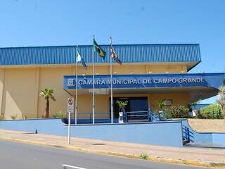 Apenas treze dos mais de 500 candidatos à Câmara Municipal de Campo Grande somam gastos de R$ 226 mil até agora. (Foto: arquivo)