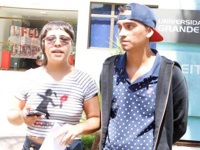 Estudantes prometem manter invas&atilde;o at&eacute; governo desistir de cortes e reforma