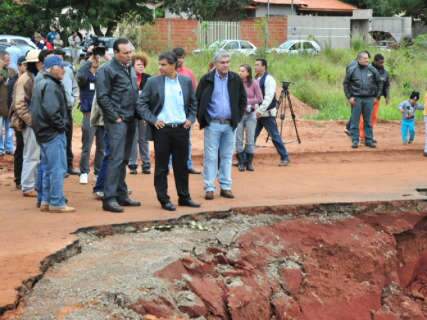  Buraco no Nova Lima exige obras de R$ 10 milhões, segundo a prefeitura