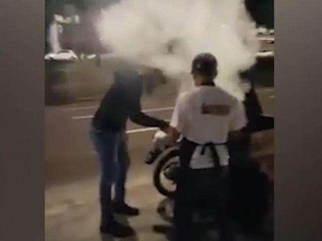 Confus&atilde;o em espetinho perto de casa noturna foi o v&iacute;deo mais visto da semana