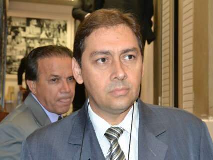  Giroto ficaria com a maior parte dos votos se Alcides Bernal desistisse, diz pesquisa