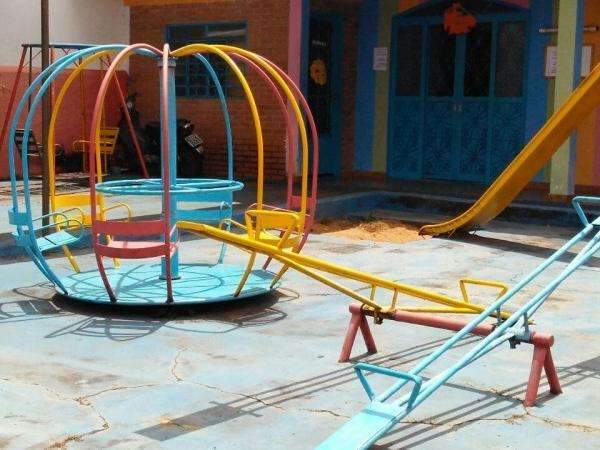 Donos de escolinha dizem que menina morta j&aacute; apresentou falta de ar antes
