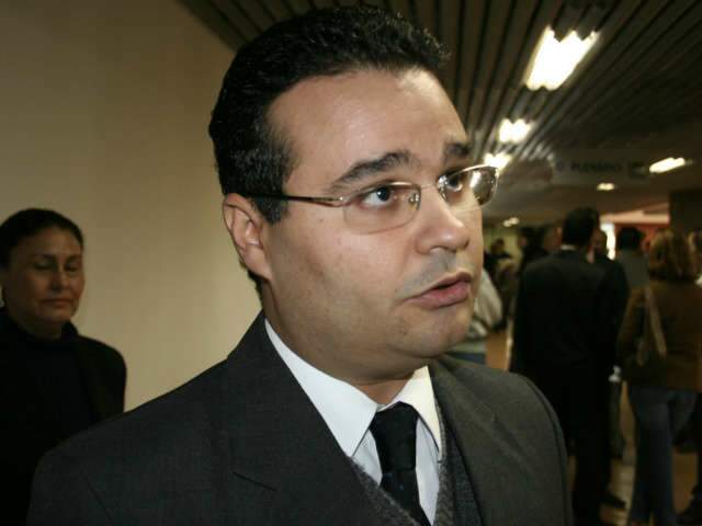  Regulamenta&ccedil;&atilde;o do &quot;lobby&quot; &eacute; defendido pelo deputado F&aacute;bio Trad