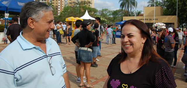  Parada Gay: a apoteose para quem saiu do arm&aacute;rio &eacute; curtida tamb&eacute;m por heteros 