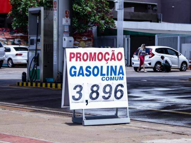 Pre&ccedil;o da gasolina cai pela 6&ordf; vez no ano, mas varia&ccedil;&atilde;o chega a 22% em MS