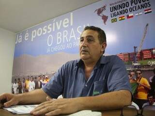 Diretor administrativo, Dourival Silva de Oliveira.
(Foto: Marcos Ermínio).