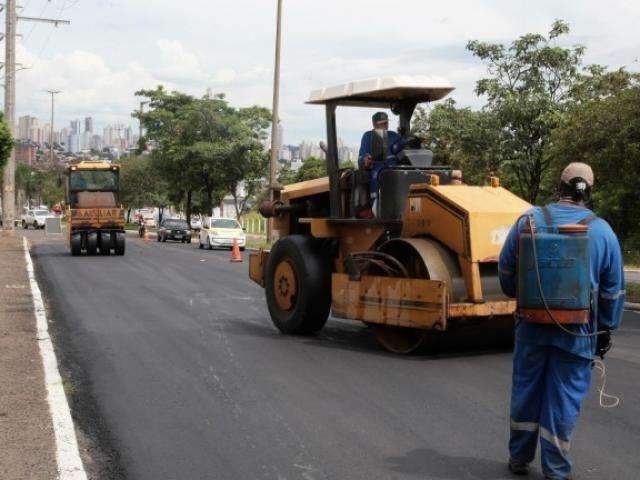 Prefeitura espera concluir recapeamento da Euler de Azevedo at&eacute; sexta-feira