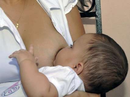 Recém-nascidos podem ficar sem leite e maternidade aciona doadoras