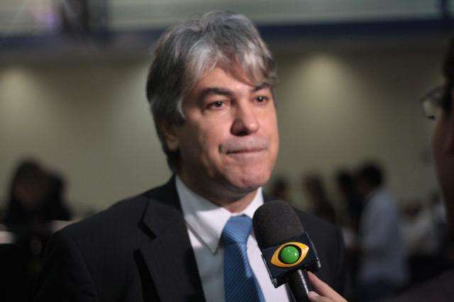 Comiss&atilde;o aponta falta de merenda e base culpa diretores e fornecedores