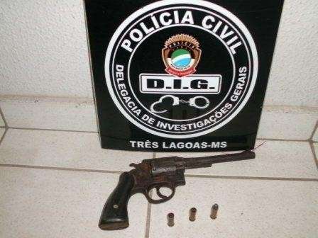 Pol&iacute;cia encontra arma utilizada em homic&iacute;dio, em Tr&ecirc;s Lagoas 