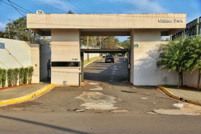 Al&eacute;m de ju&iacute;zes, fechamento ilegal de rua agora mobiliza desembargador