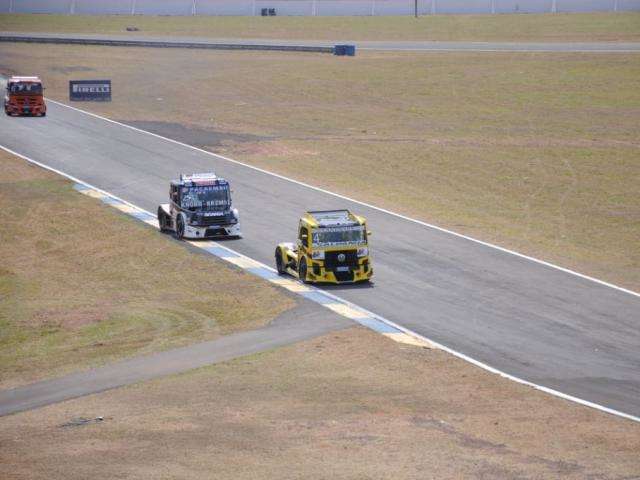 Felipe Giaffone vence 1&ordf; prova da Copa Truck em Campo Grande