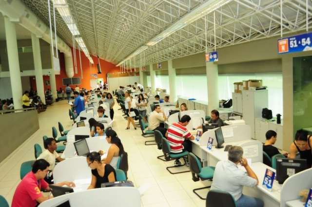 Sem chefia, funcion&aacute;rios ficam perdidos e cidad&atilde;o &eacute; prejudicado