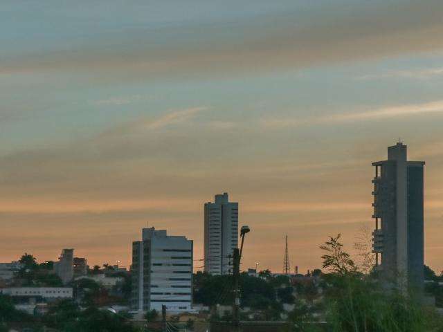 Quarta-feira ser&aacute; de calor de 35&deg;C, mas com previs&atilde;o de chuva isolada em MS