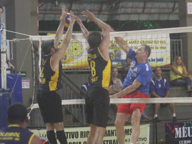 Semana come&ccedil;a com disputas v&aacute;lidas pela Copa Pantanal de voleibol