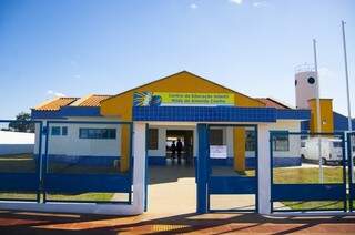 Centro de Educação Infantil será monitorado por câmeras de segurança. (Foto: Marlon Ganassin/PMCG)