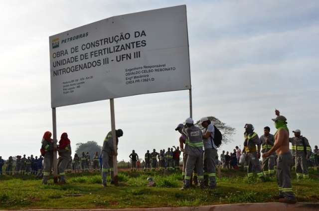 Empres&aacute;rios far&atilde;o protesto na BR-262 na segunda por d&iacute;vida de R$ 20 milh&otilde;es 