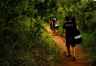 Trilha de Havalom, passeio pelo morro com direito a guia turístico (Foto: Divulgação)