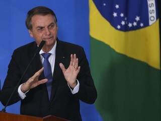 Bolsonaro disse ter vetado 36 pontos da lei após ouvir assessores e a sociedade, sem deixar de lado pontos relevantes da nova norma. (Foto: Antônio Cruz/Agência Brasil)