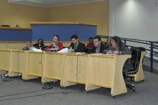 Membros da CPI das Contas Públicas ouvem hoje o depoimento do diretor-presidente da Funesp, o Madrugada (Foto: Marcelo Calazans)