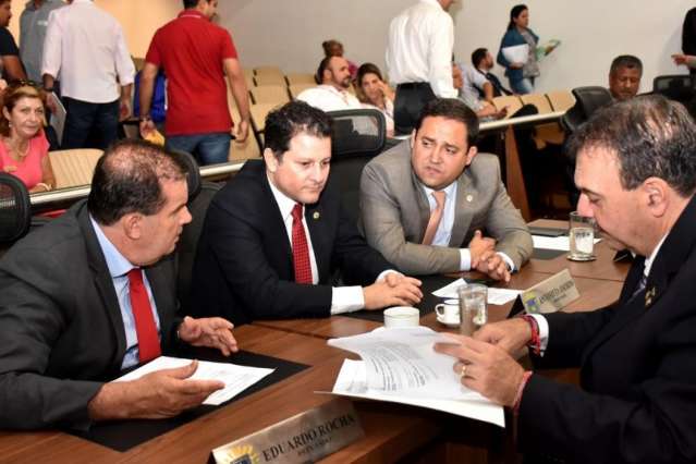 PMDB far&aacute; pesquisa para avaliar lideran&ccedil;as e cen&aacute;rio eleitoral de 2018