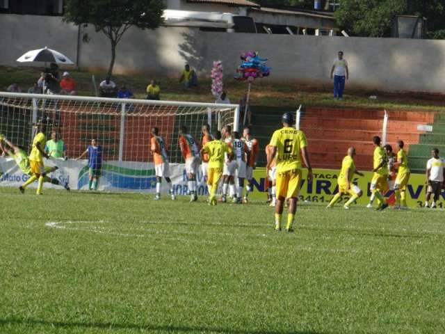 Em jogos decisivos, Cene pode perder por 1 gol e &Aacute;guia joga pelo empate