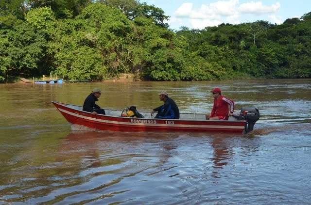 Adolescente desaparece no rio Taquari e bombeiros d&atilde;o in&iacute;cio &agrave;s buscas